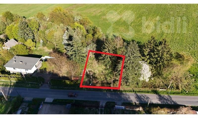 Prodej pozemku 605 m²
