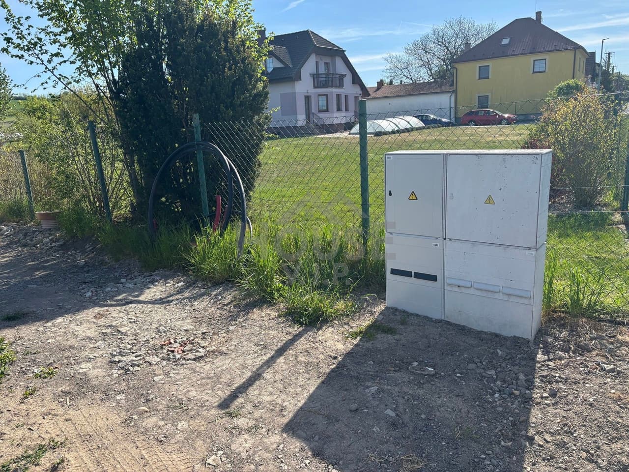 Prodej pozemku 1140 m²