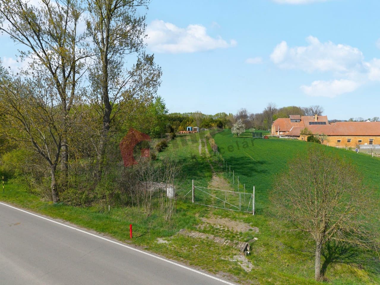 Prodej pozemku 3451 m²