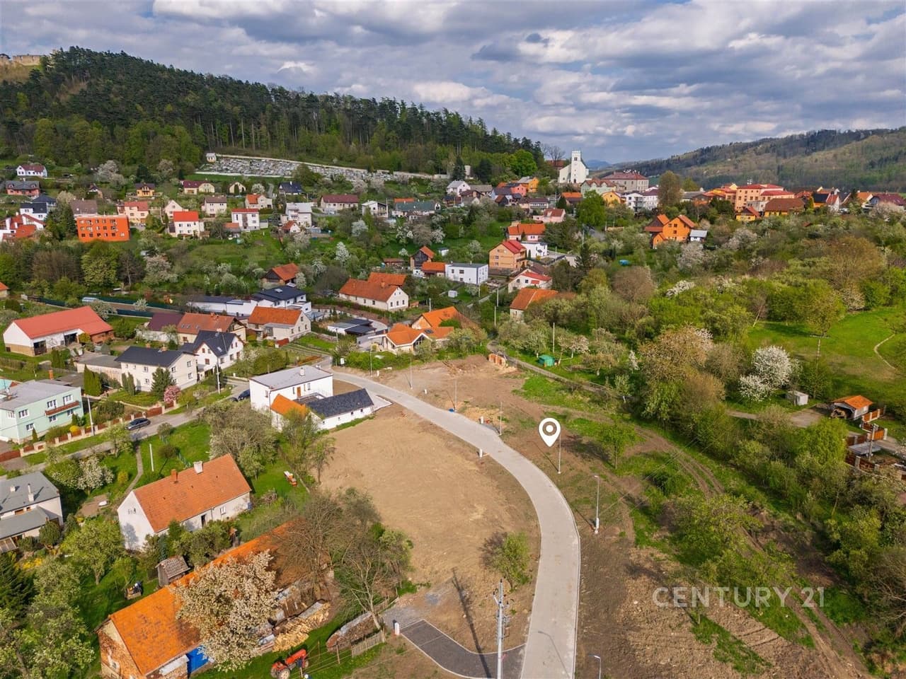 Prodej pozemku 973 m²