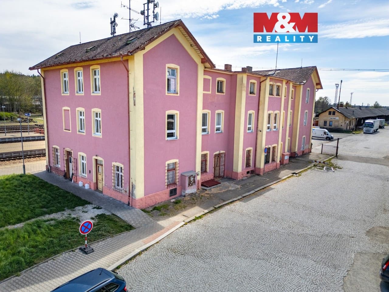 Prodej domu 1121 m²