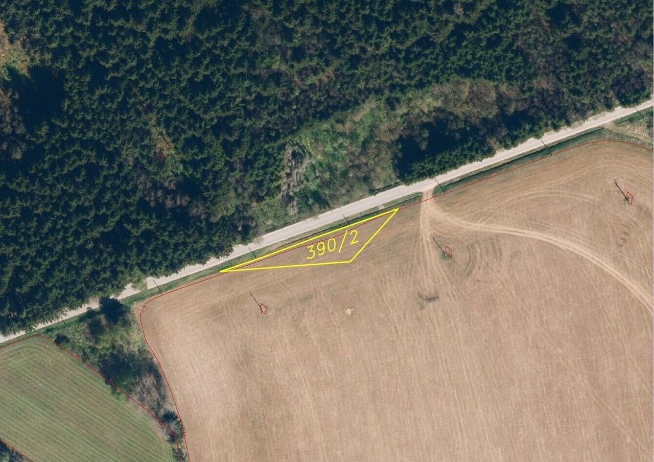 Prodej nemovitosti 590 m²