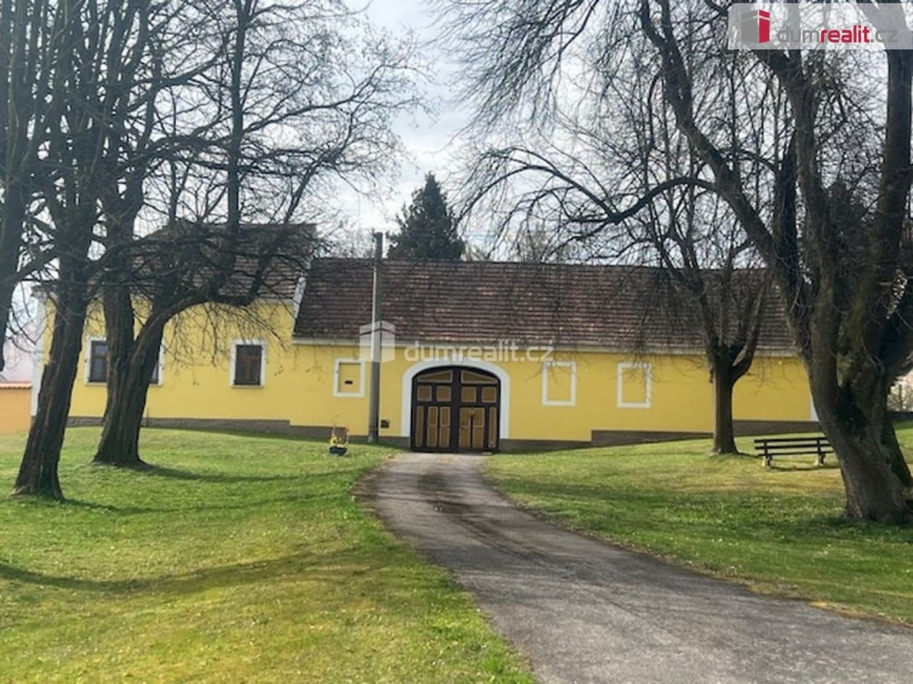 Prodej domu 1618 m²