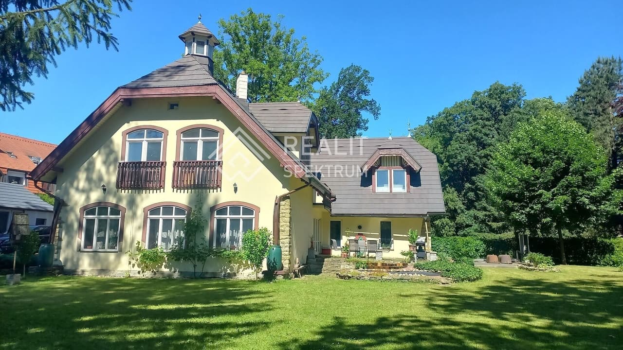 Prodej domu 460 m²
