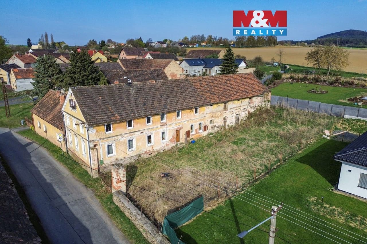 Prodej nemovitosti 200 m²