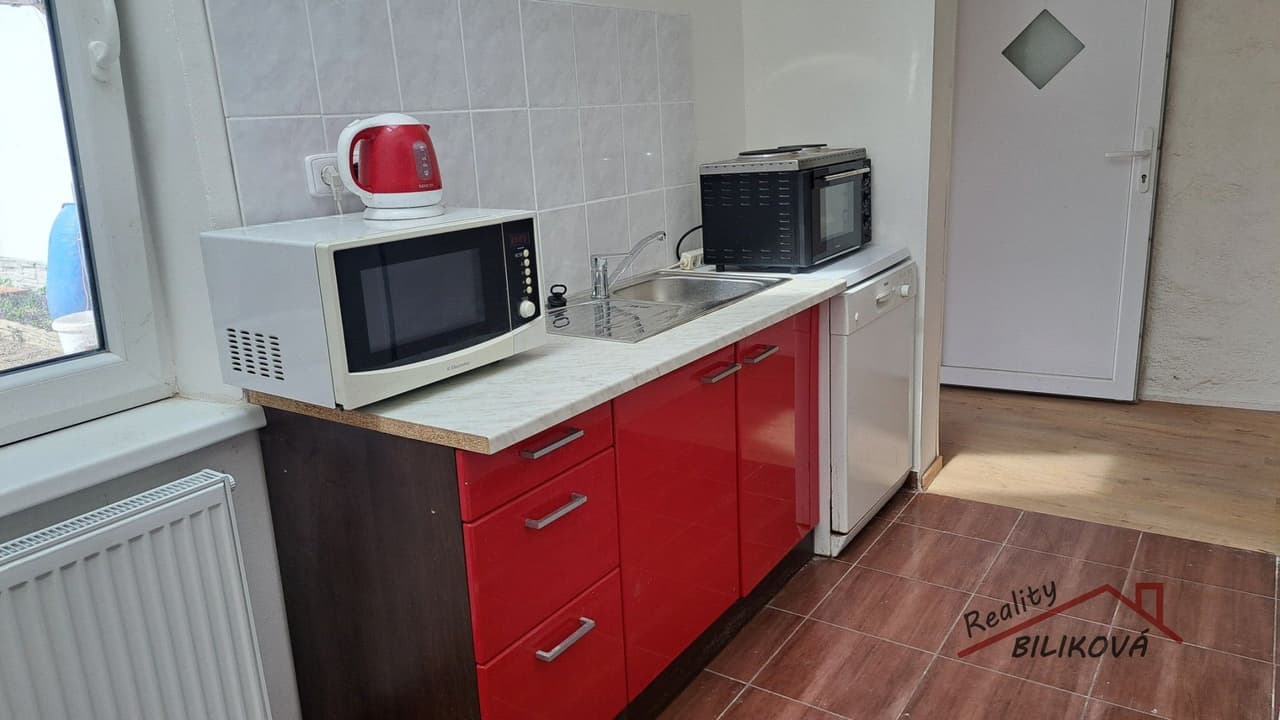 Pronájem bytu 1+1 28 m²