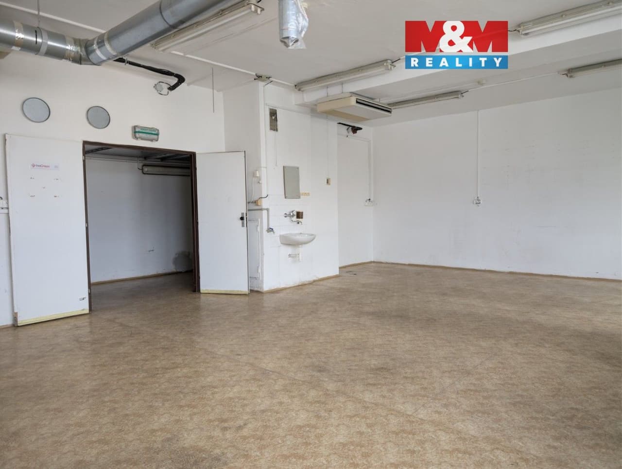 Pronájem komerčního prostoru 58 m²