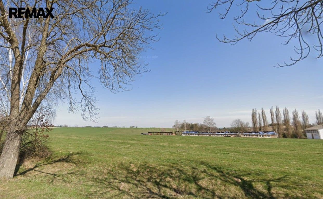 Prodej pozemku 2961 m²