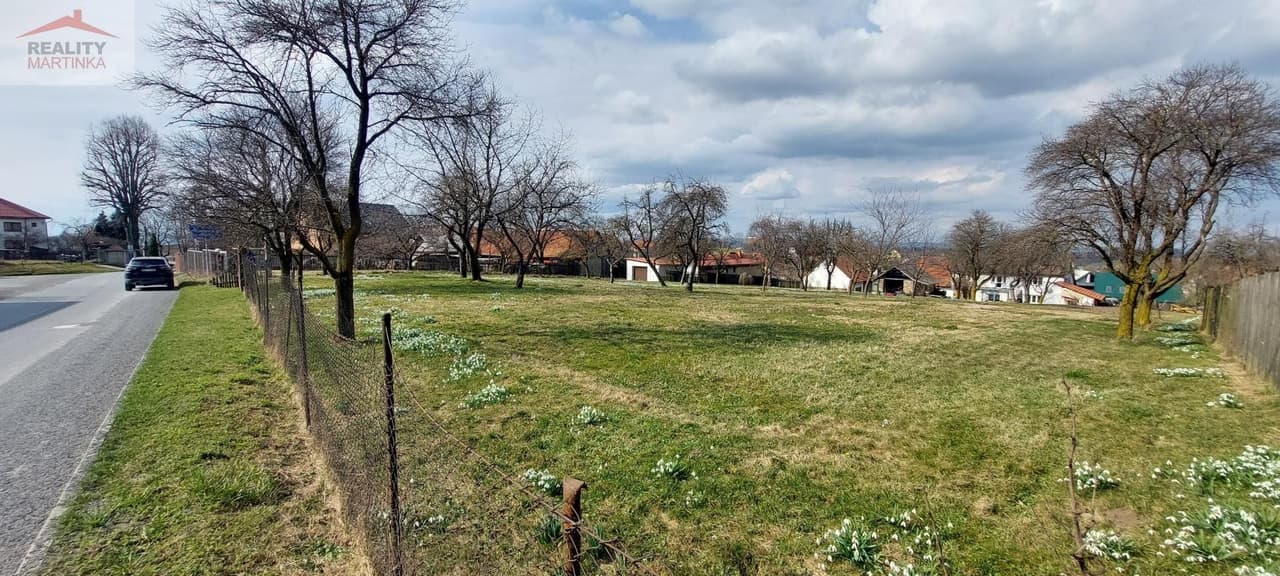 Prodej pozemku 1563 m²