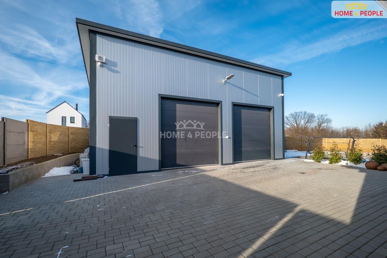 Prodej nemovitosti 166 m²