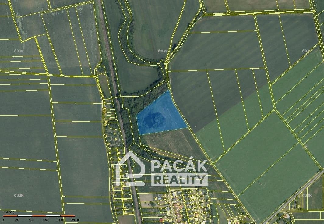 Prodej pozemku 15995 m²