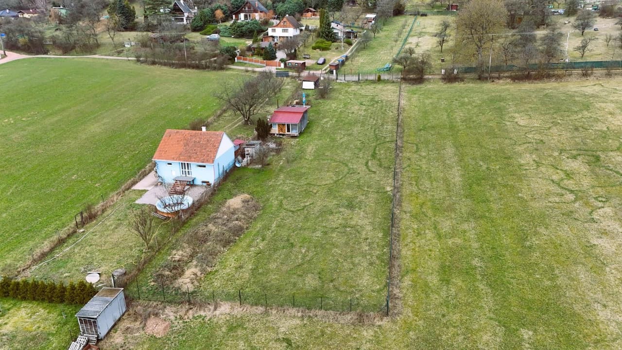 Prodej pozemku 2175 m²