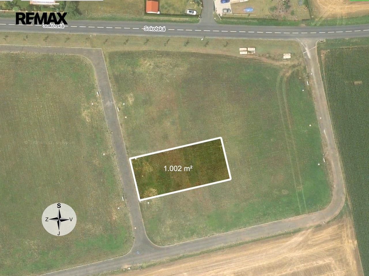 Prodej pozemku 1002 m²