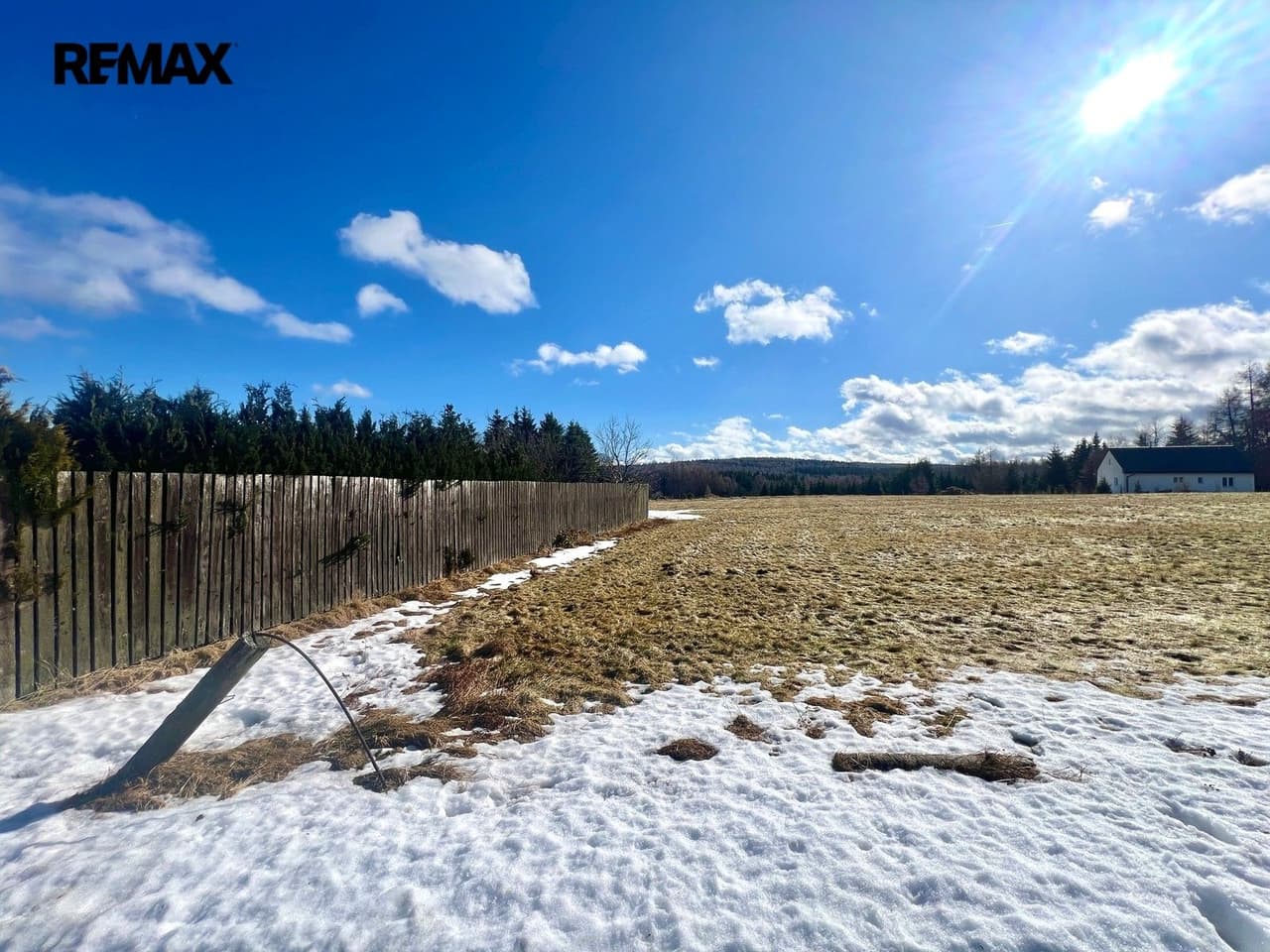 Prodej pozemku 4078 m²
