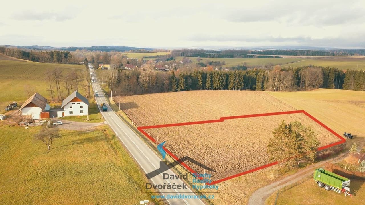 Prodej pozemku 21232 m²