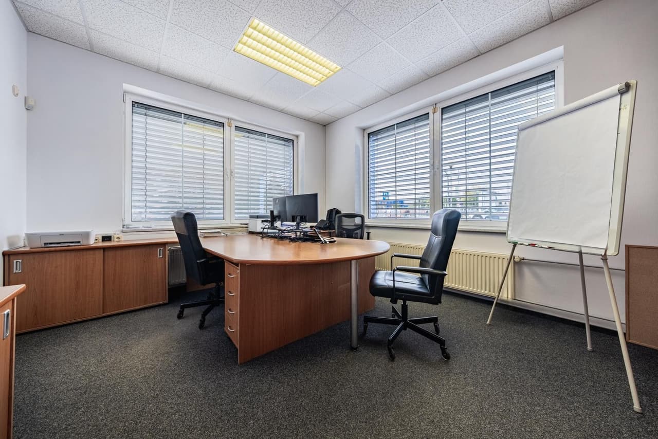 Pronájem komerčního prostoru 51 m²