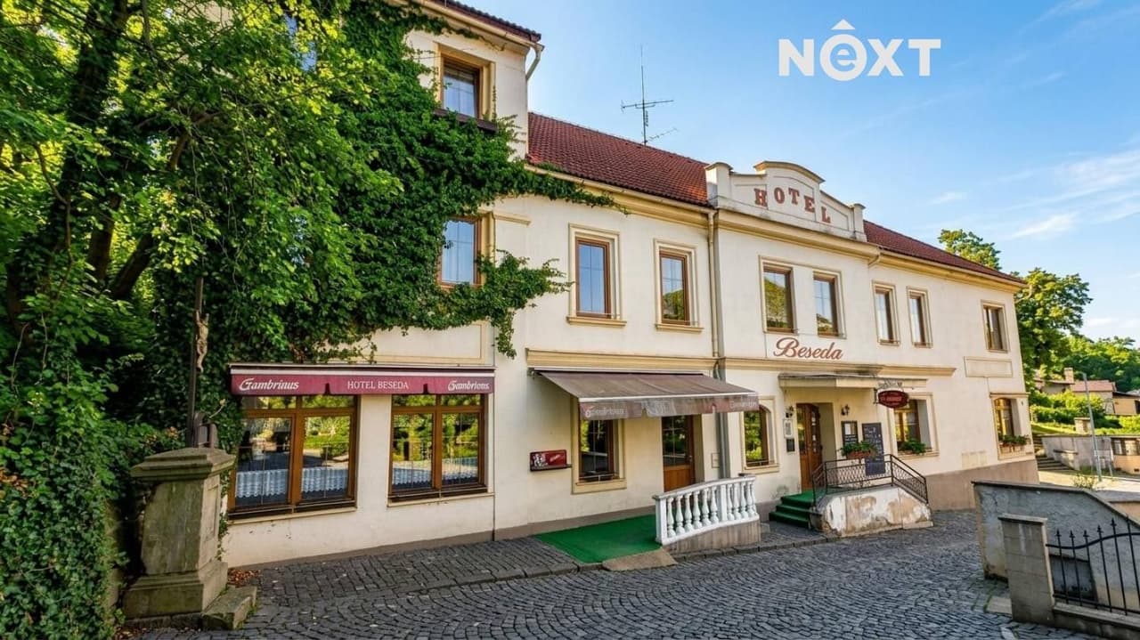 Prodej nemovitosti 1100 m²