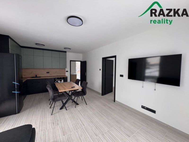 Pronájem bytu 2+kk 50 m²