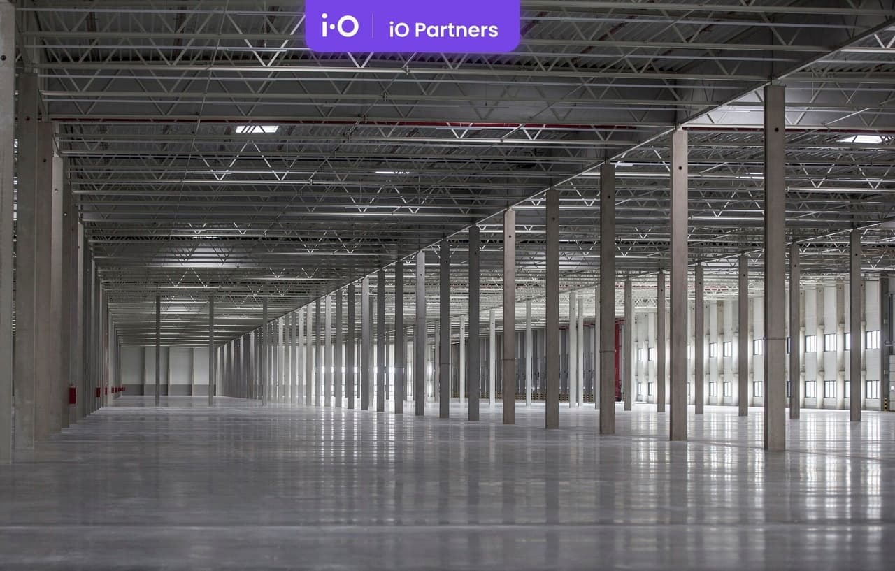 Pronájem komerčního prostoru 10000 m²