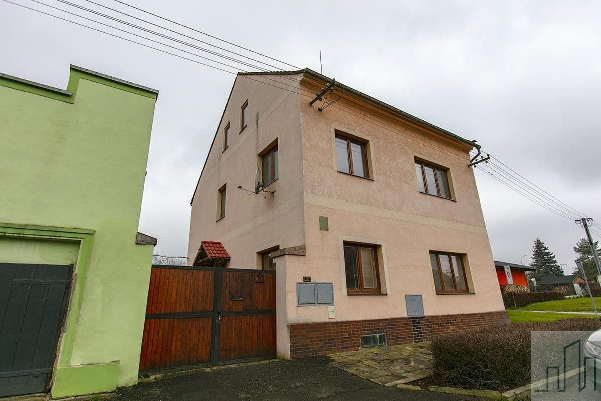 Prodej nemovitosti 250 m²