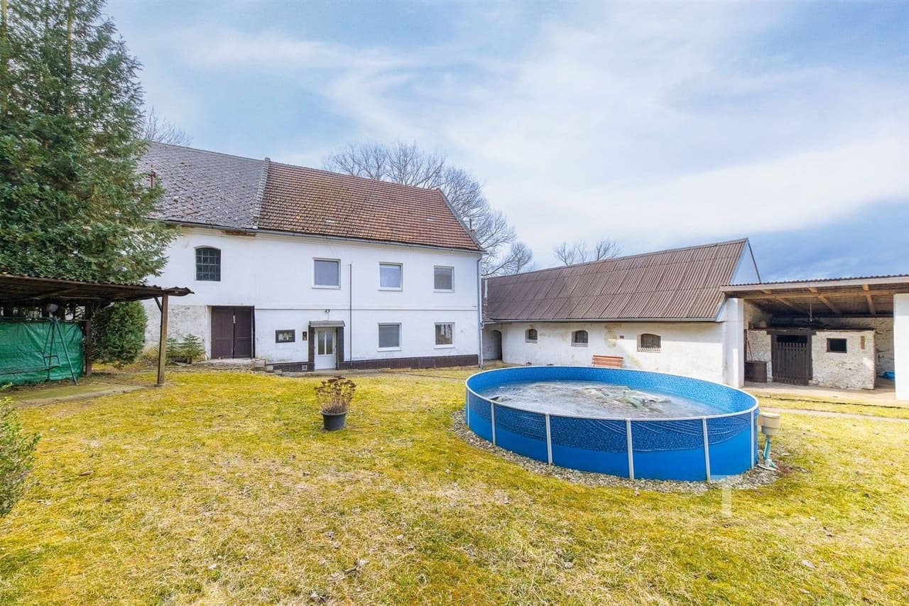 Prodej domu 658 m²