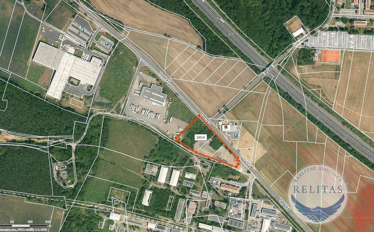 Prodej pozemku 10735 m²