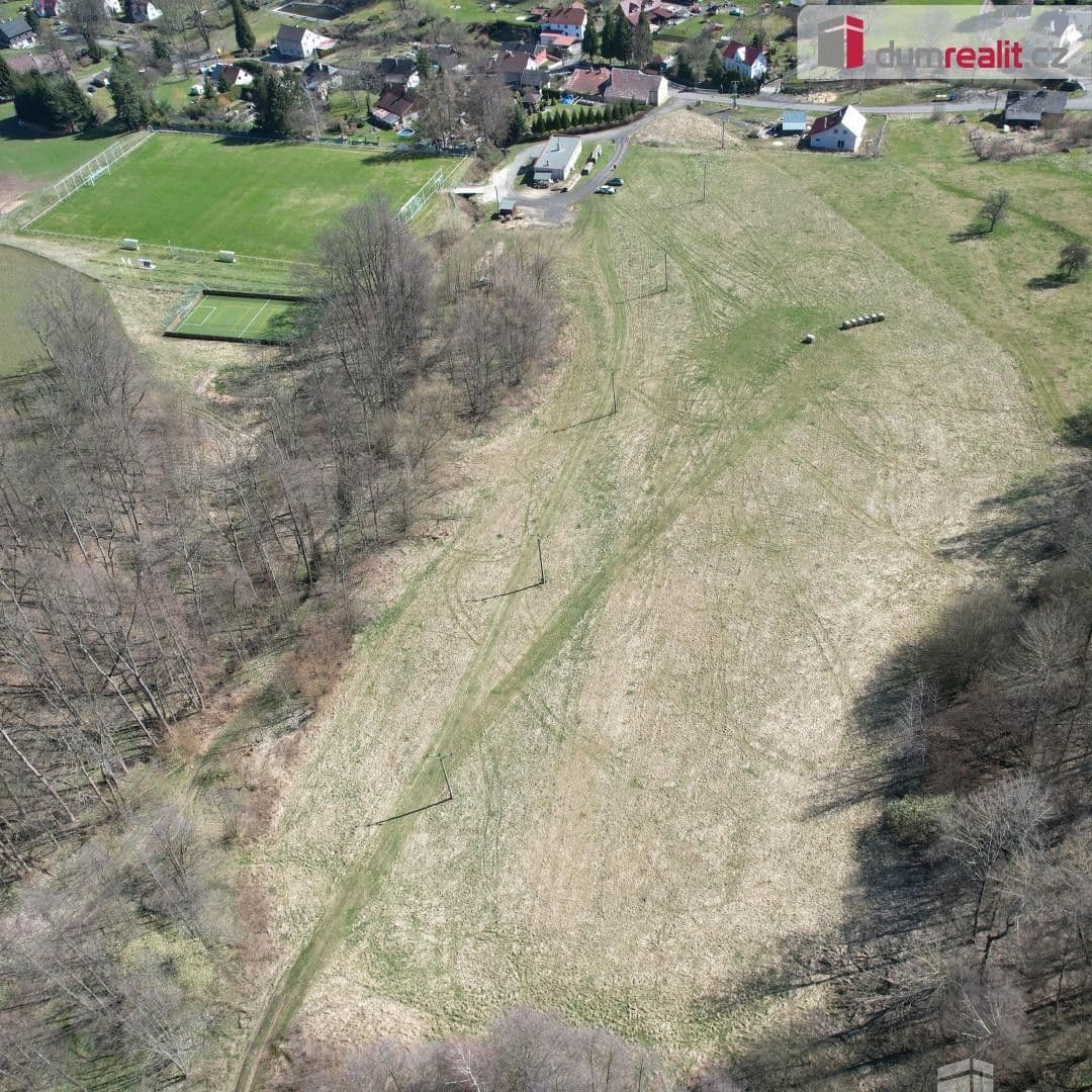 Prodej pozemku 1819 m²