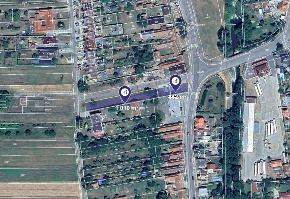 Prodej pozemku 1694 m²