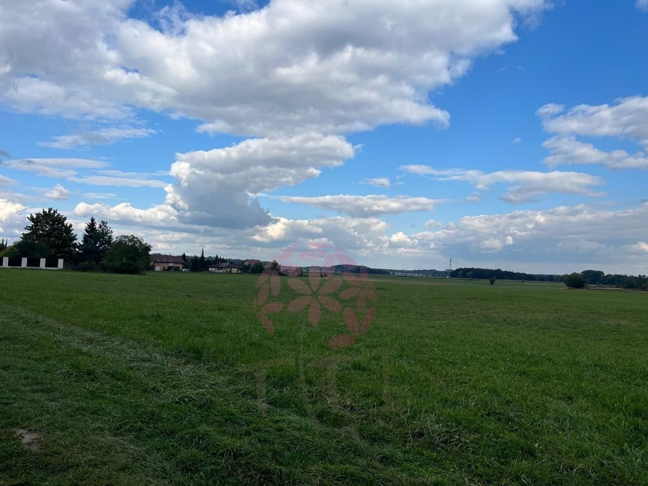 Prodej pozemku 6974 m²