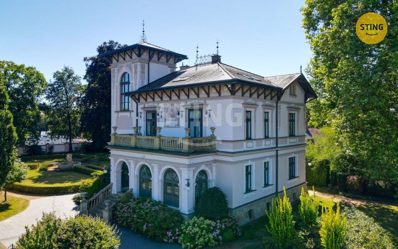 Prodej domu 700 m²