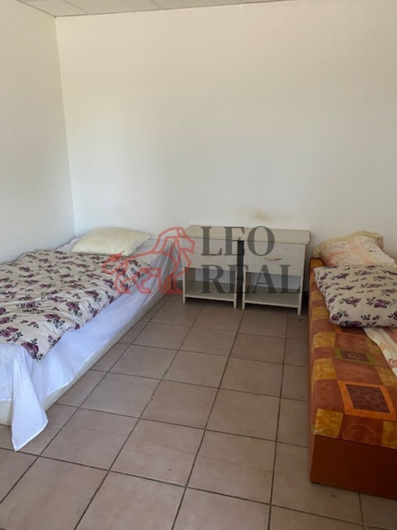 Pronájem komerčního prostoru 150 m²