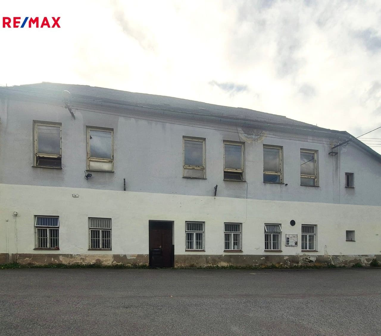 Prodej komerčního prostoru 372 m²