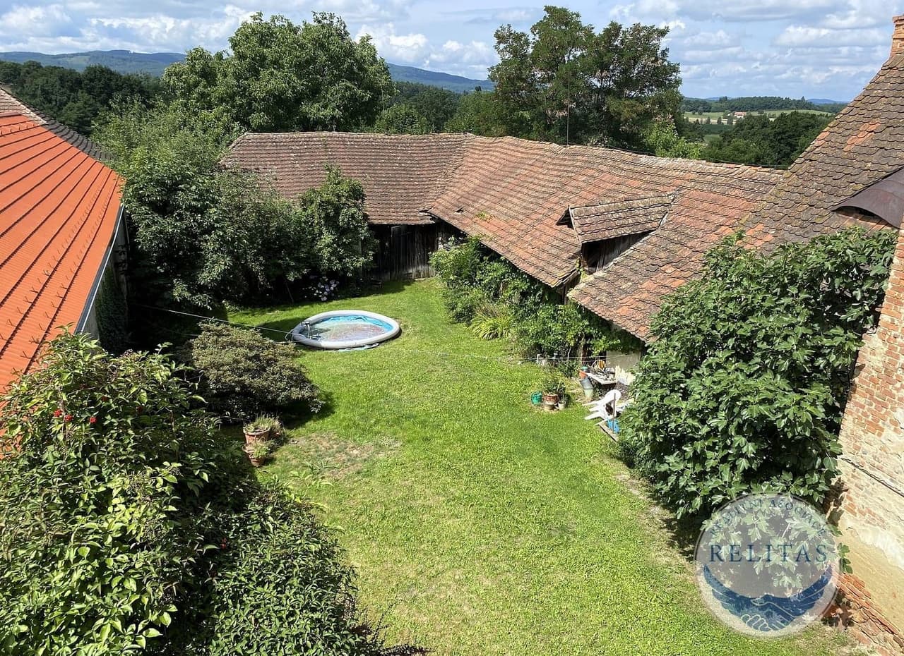 Prodej domu 450 m²