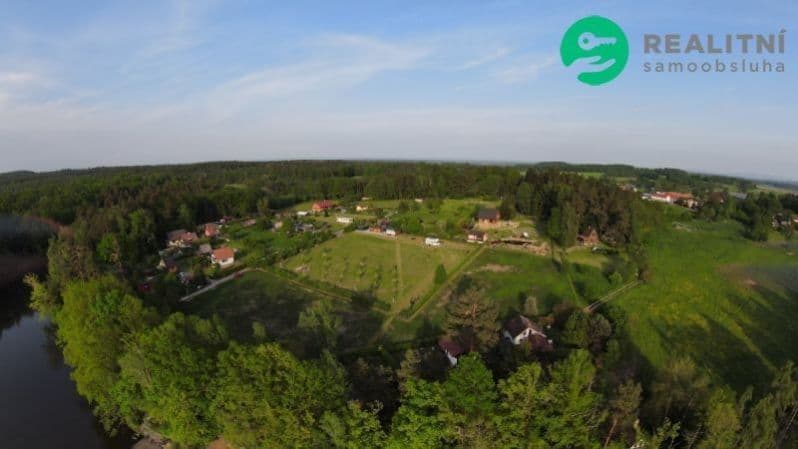 Prodej pozemku 5829 m²