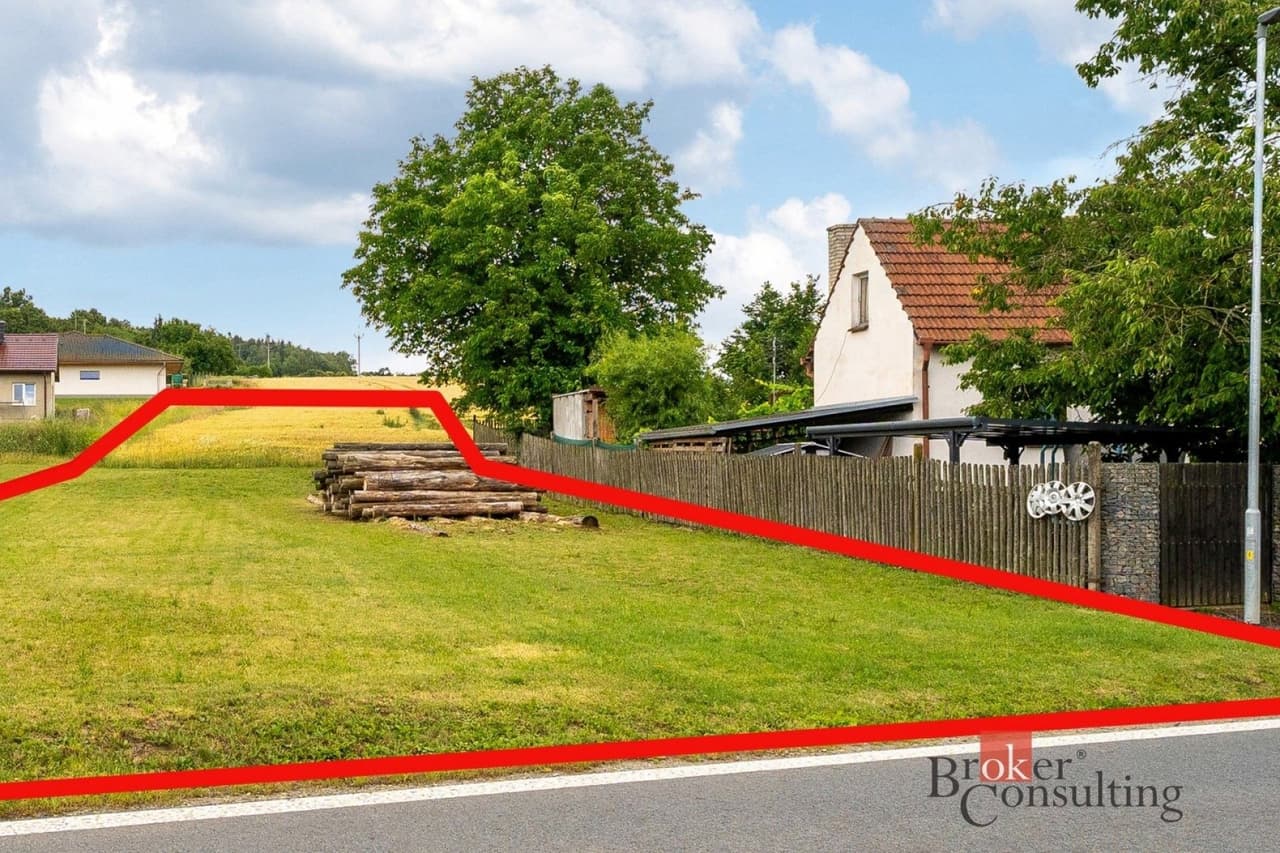 Prodej pozemku 1488 m²