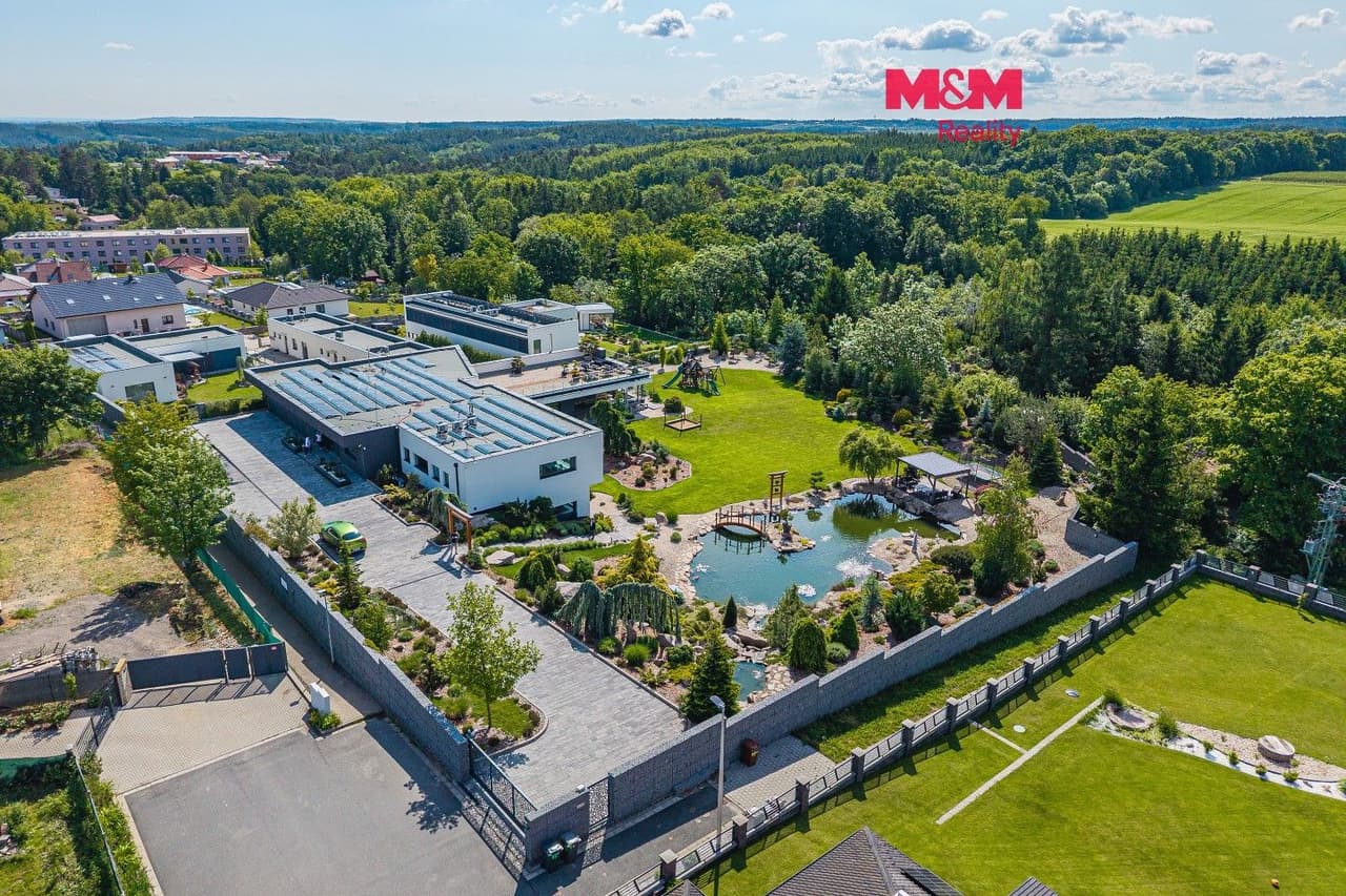 Prodej domu 895 m²