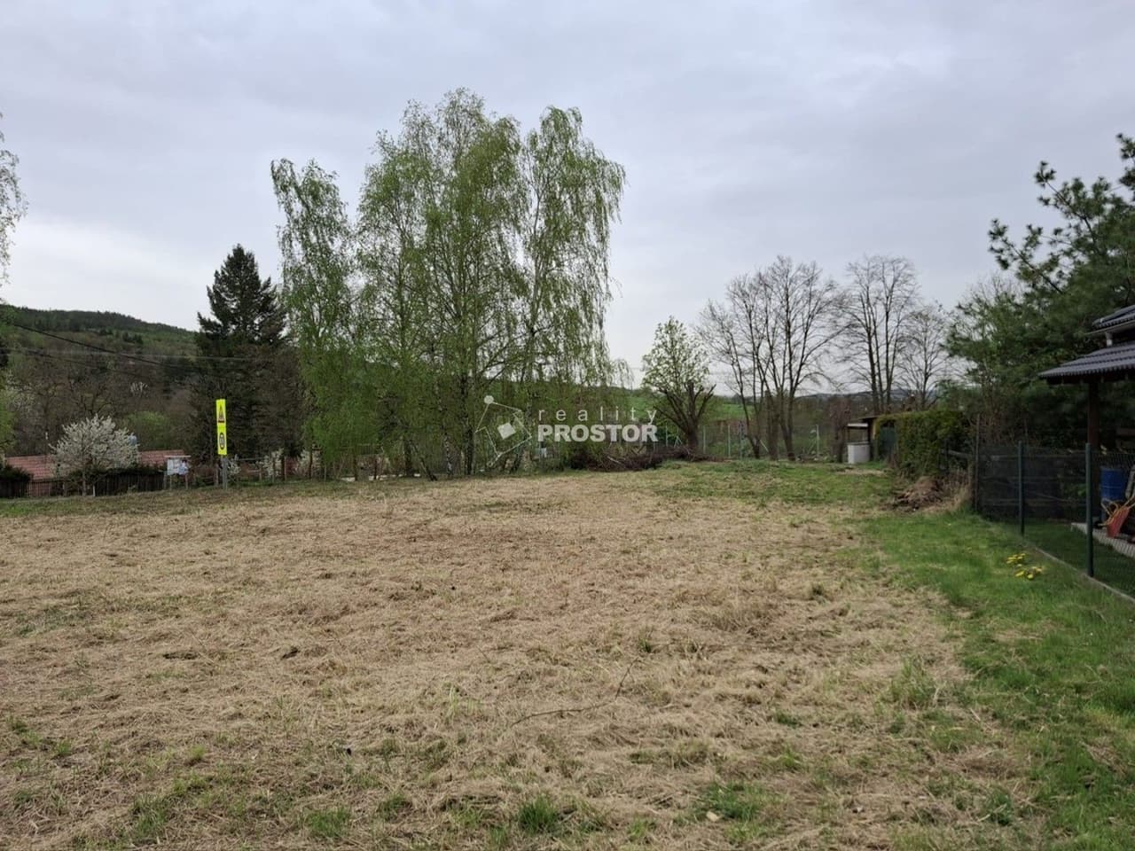 Prodej pozemku 900 m²