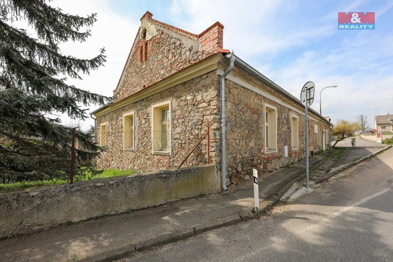 Prodej komerčního prostoru 290 m²