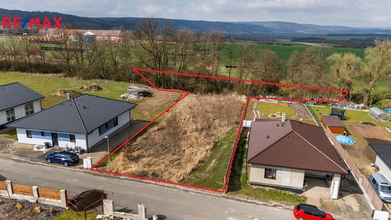 Prodej pozemku 2649 m²