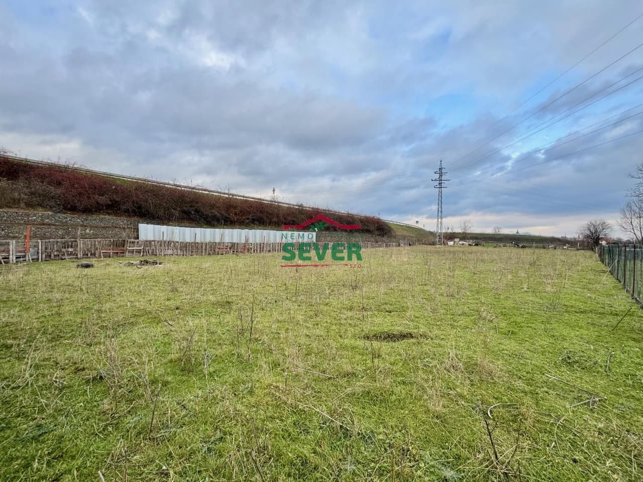 Prodej pozemku 11088 m²
