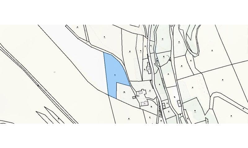 Prodej pozemku 3998 m²