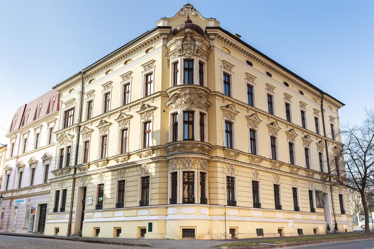 Prodej komerčního prostoru 800 m²