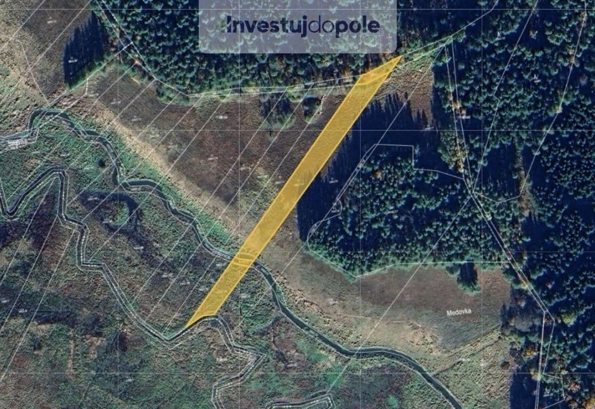 Prodej pozemku 3894 m²