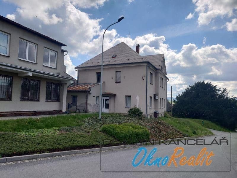 Prodej nemovitosti 250 m²