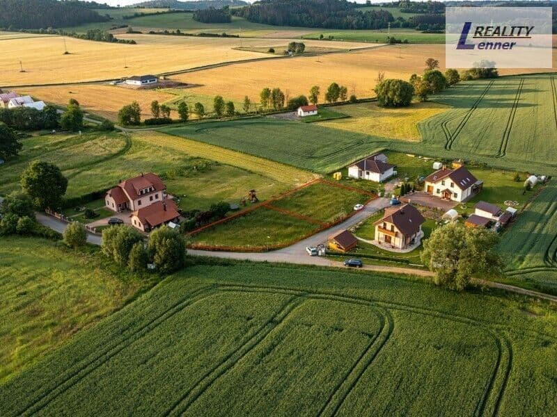 Prodej pozemku 1760 m²