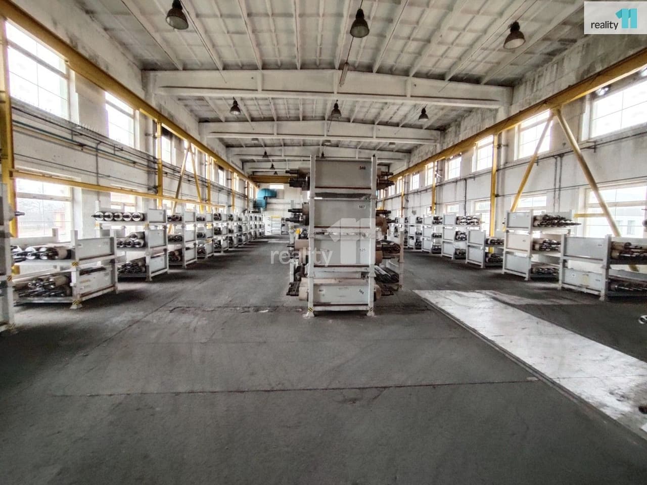 Pronájem komerčního prostoru 710 m²