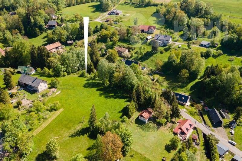 Prodej pozemku 3038 m²