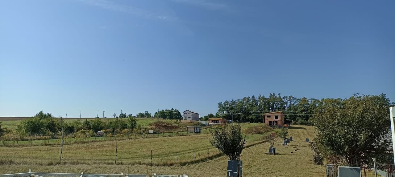 Prodej pozemku 1000 m²