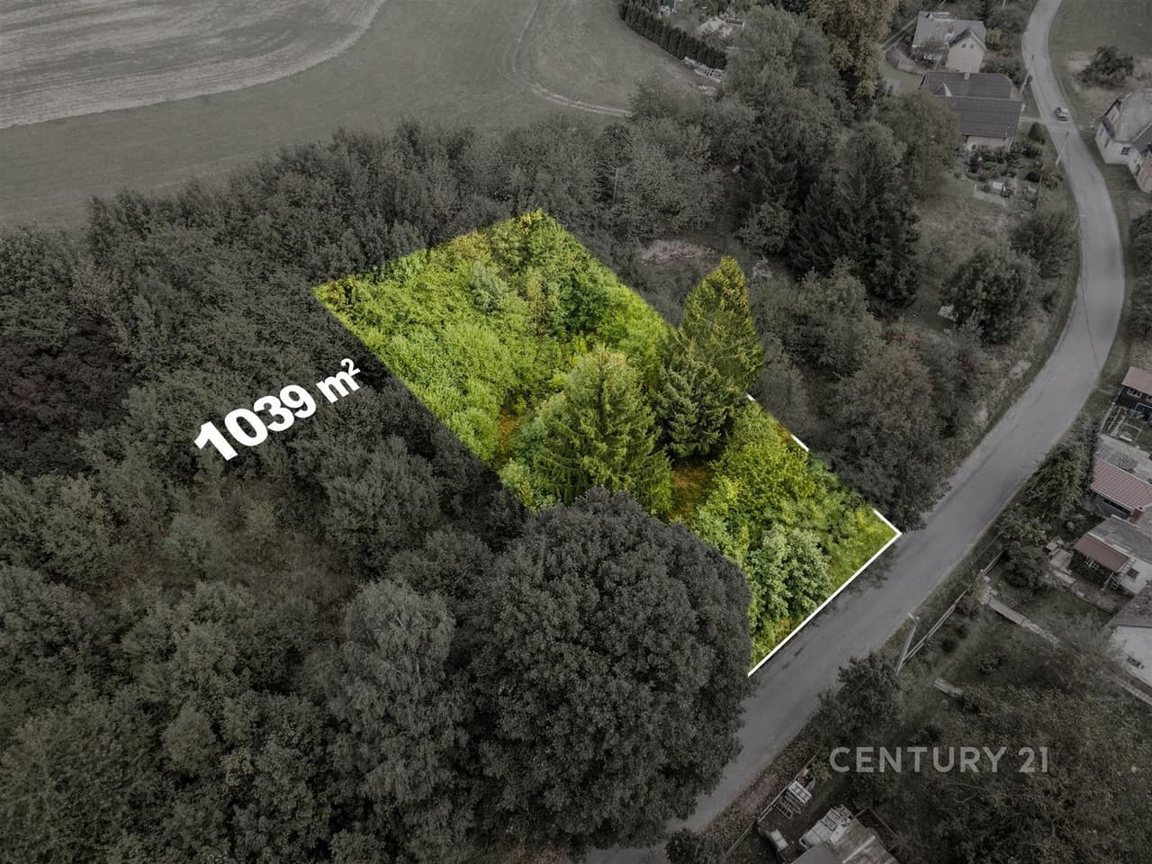 Prodej pozemku 1084 m²