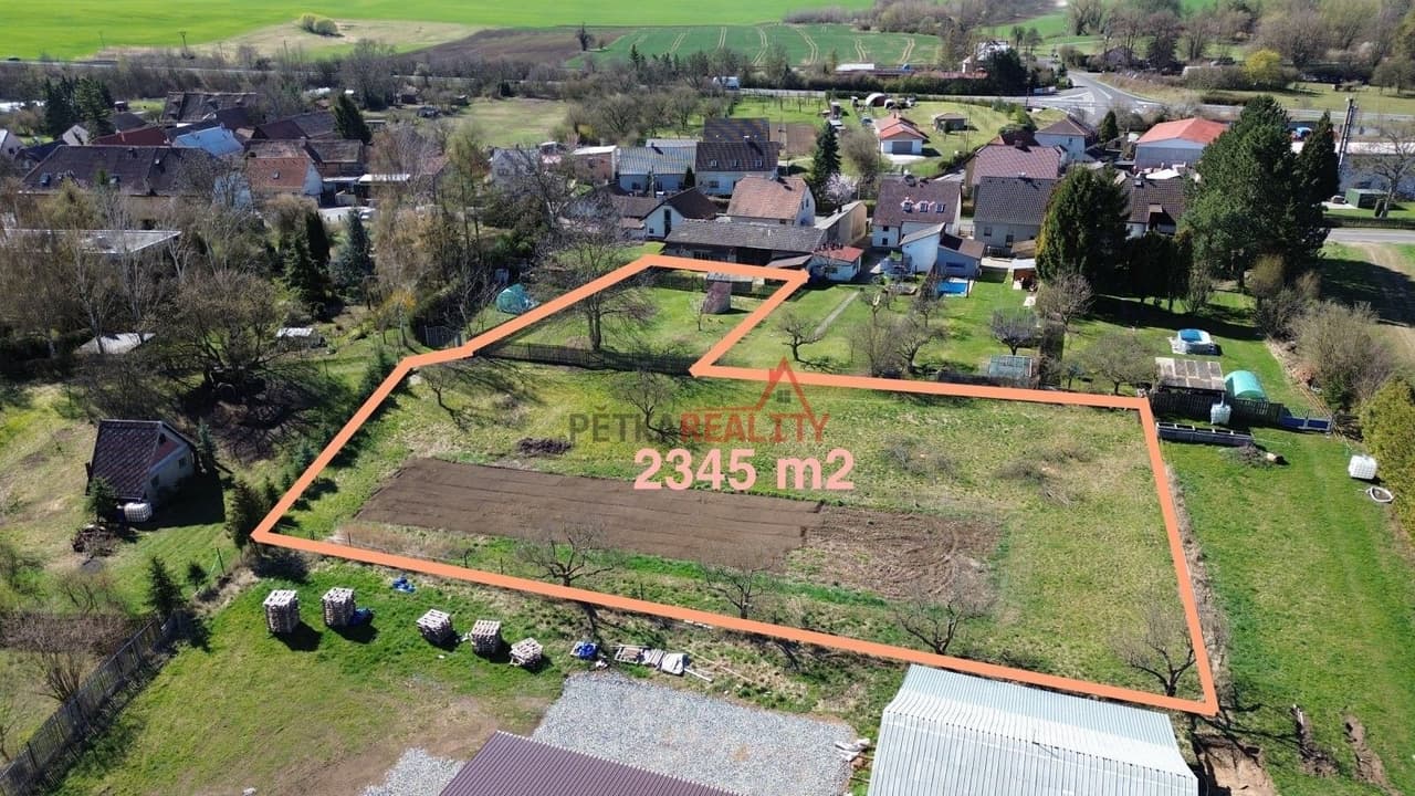 Prodej pozemku 2345 m²